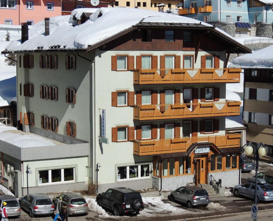 Albergo Eden ปัสโซเดลโตนาเล ภายนอก รูปภาพ
