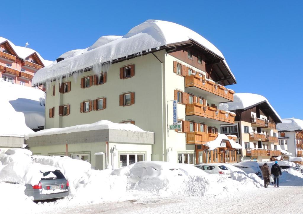 Albergo Eden ปัสโซเดลโตนาเล ภายนอก รูปภาพ